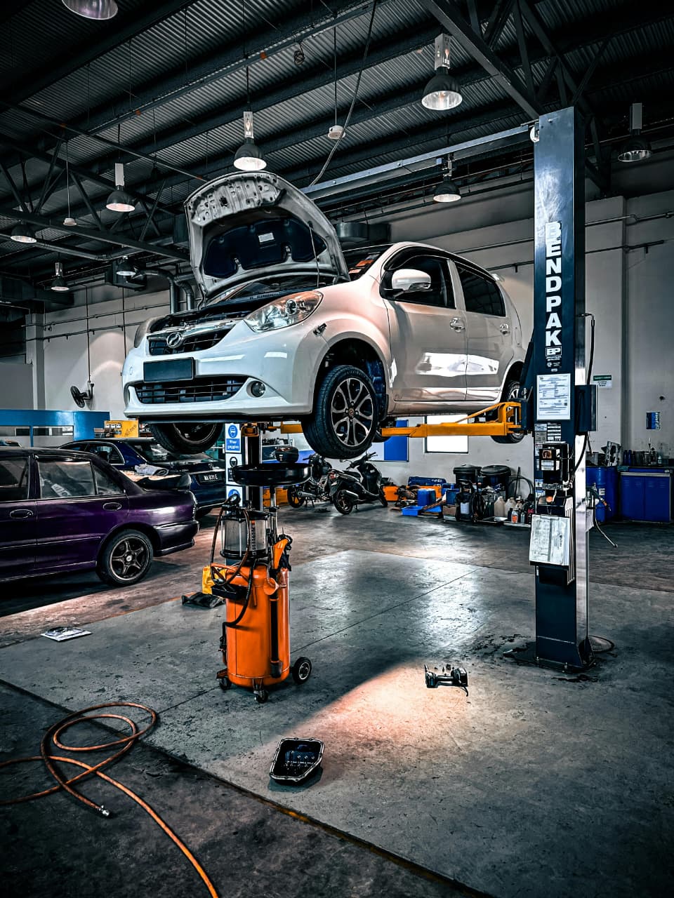 Mechanic